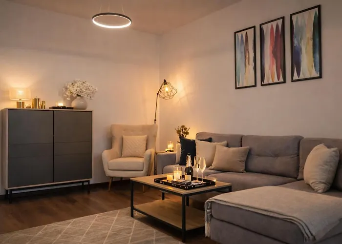 Apart B&V 55 Qualis - Elegant Apartment With Parking